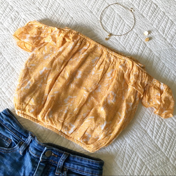 Amuse Society Mariposa Yellow Floral Print Top - Picture 3 of 9